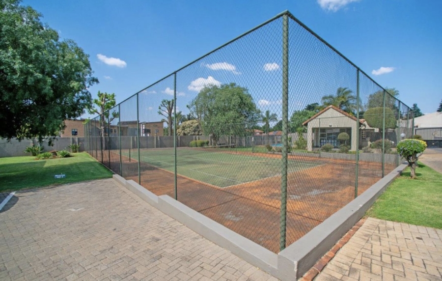 2 Bedroom Property for Sale in Bedfordview Gauteng