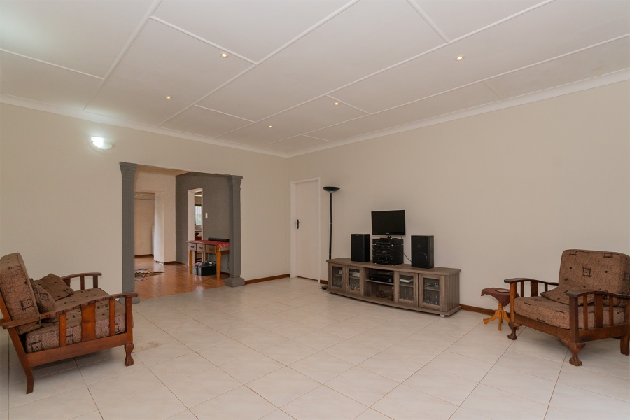 5 Bedroom Property for Sale in Rynfield Gauteng