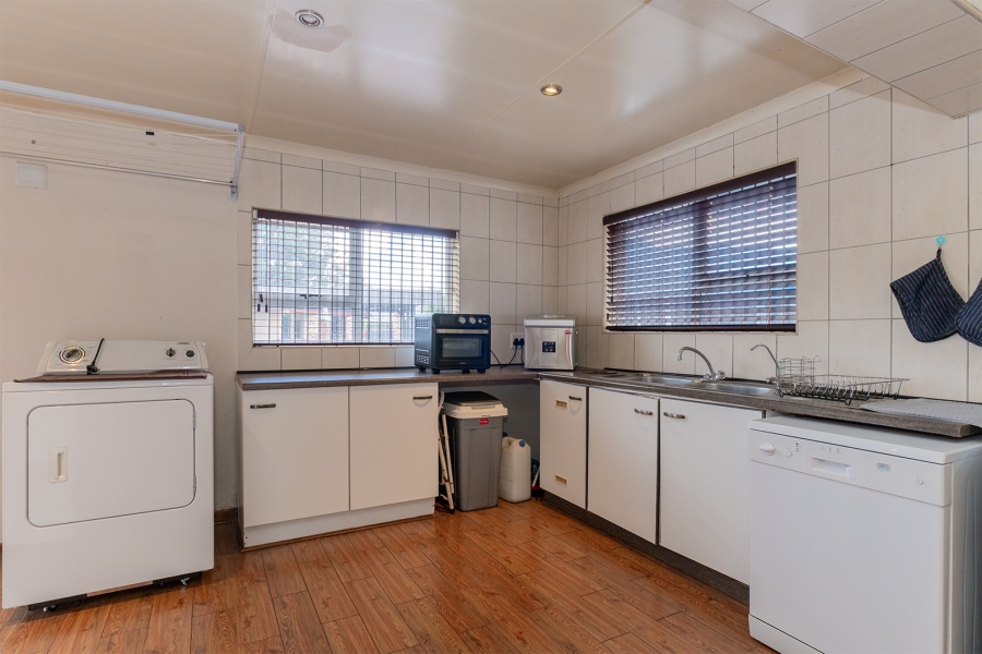 5 Bedroom Property for Sale in Rynfield Gauteng