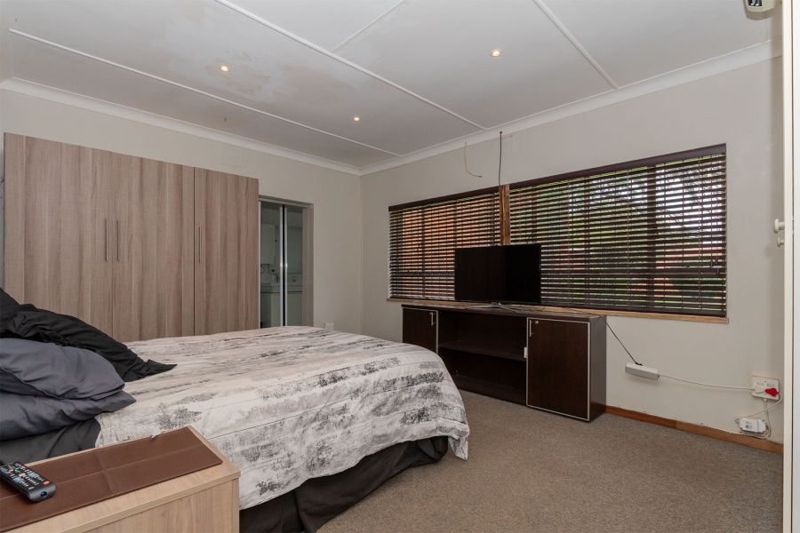 5 Bedroom Property for Sale in Rynfield Gauteng