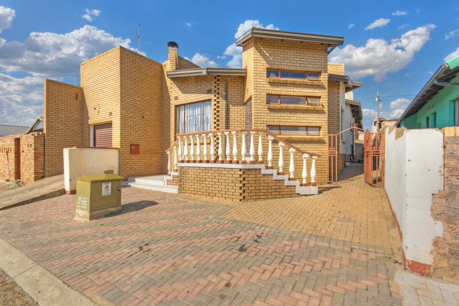 3 Bedroom Property for Sale in Dobsonville Gauteng
