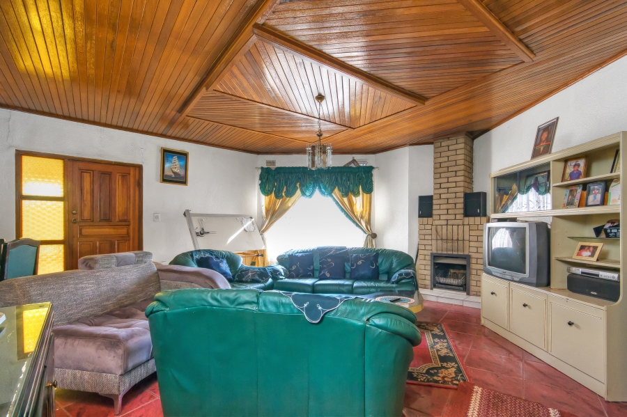 3 Bedroom Property for Sale in Dobsonville Gauteng