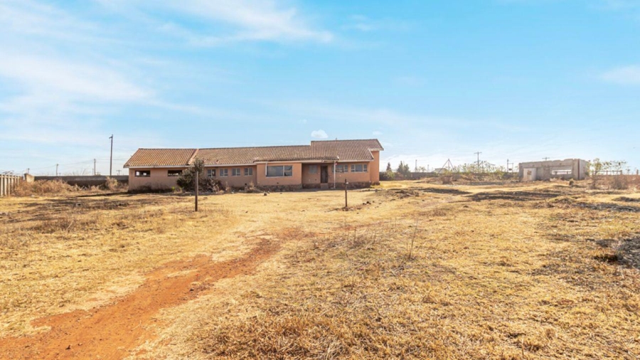 0 Bedroom Property for Sale in Tarlton Gauteng