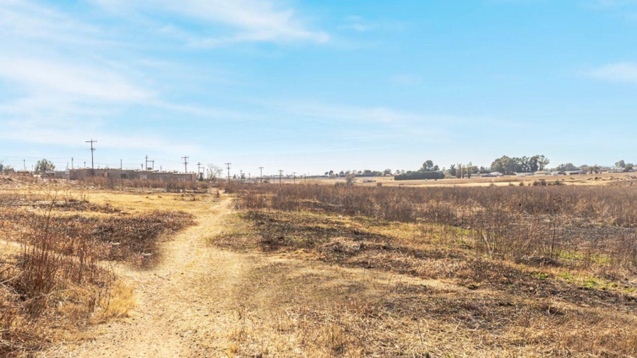 0 Bedroom Property for Sale in Tarlton Gauteng