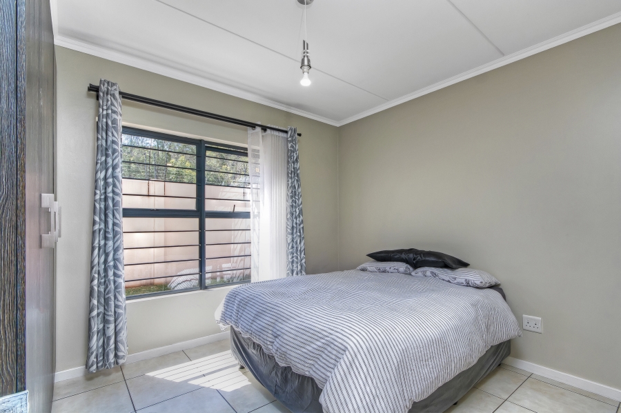 3 Bedroom Property for Sale in Oakdene Gauteng