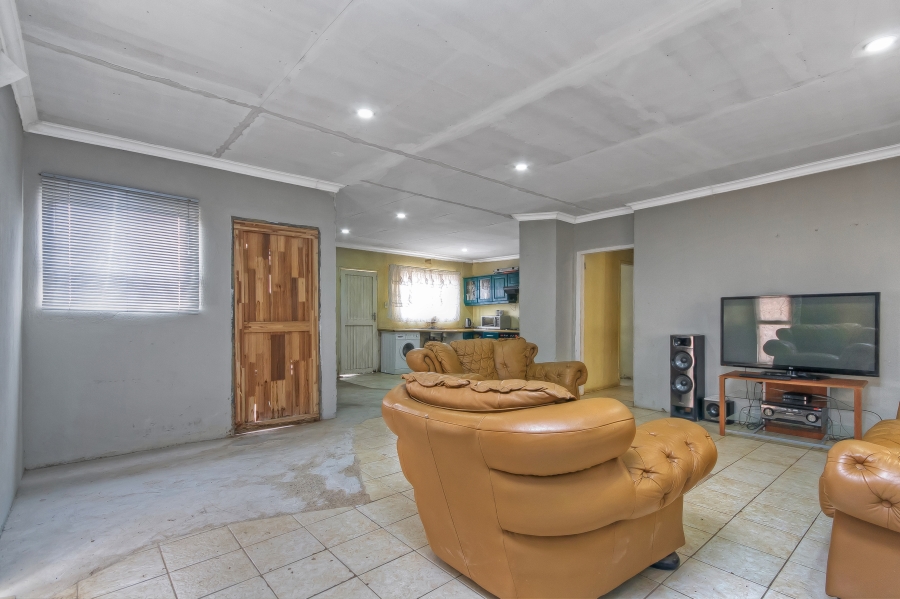3 Bedroom Property for Sale in Dobsonville Gauteng