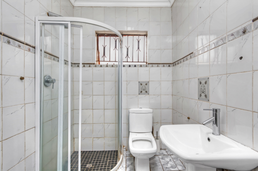 3 Bedroom Property for Sale in Dobsonville Gauteng