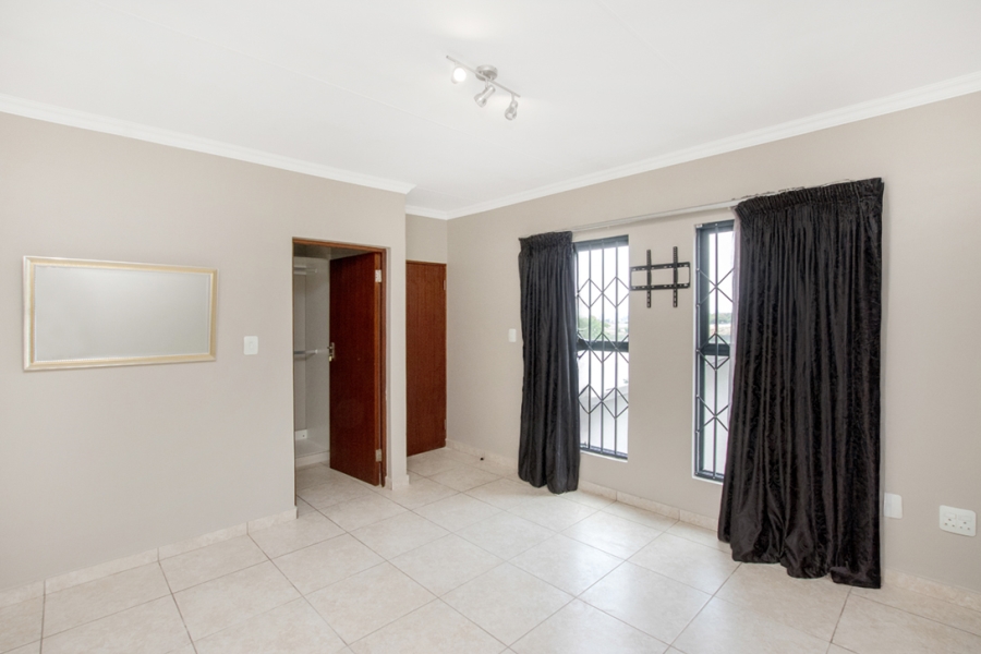 4 Bedroom Property for Sale in Summerset Gauteng