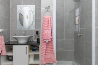 5 Bedroom Property for Sale in Primrose Gauteng