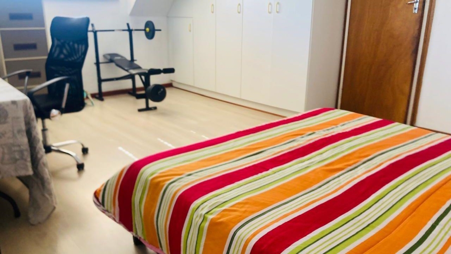 4 Bedroom Property for Sale in Sunnyridge Gauteng