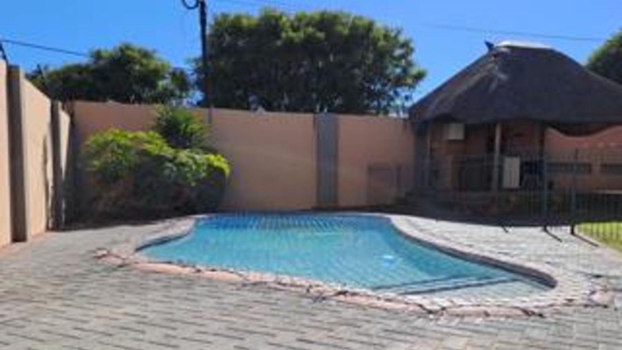 4 Bedroom Property for Sale in Sunnyridge Gauteng