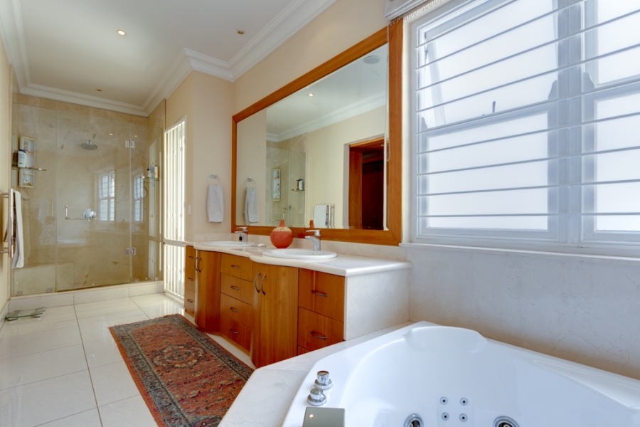 4 Bedroom Property for Sale in Bryanston Gauteng