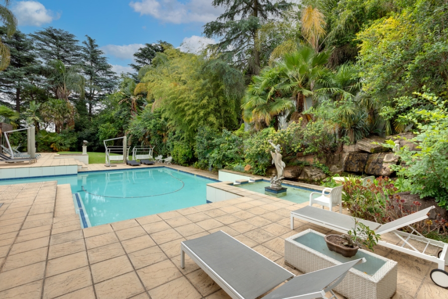 To Let 6 Bedroom Property for Rent in Hyde Park Gauteng