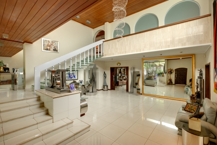 To Let 6 Bedroom Property for Rent in Hyde Park Gauteng