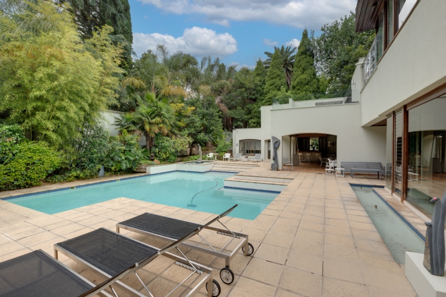 To Let 6 Bedroom Property for Rent in Hyde Park Gauteng