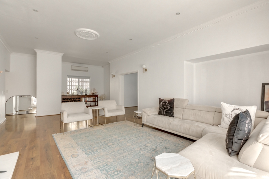 To Let 4 Bedroom Property for Rent in Morningside Gauteng