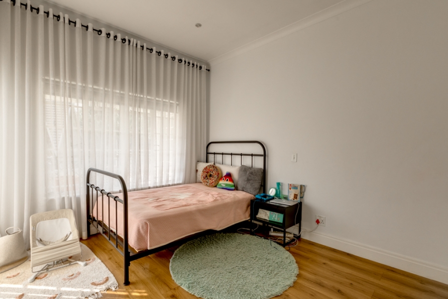 To Let 4 Bedroom Property for Rent in Morningside Gauteng