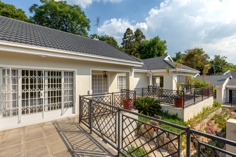 To Let 4 Bedroom Property for Rent in Morningside Gauteng