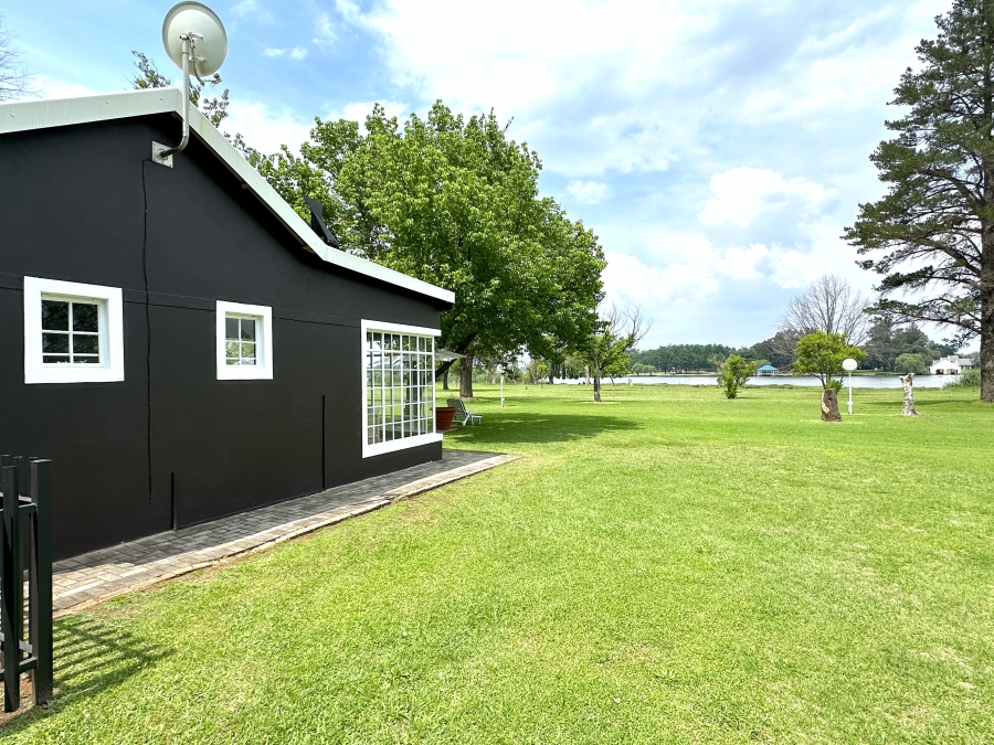 3 Bedroom Property for Sale in Shores of Loch Vaal Gauteng