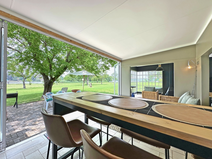 3 Bedroom Property for Sale in Shores of Loch Vaal Gauteng