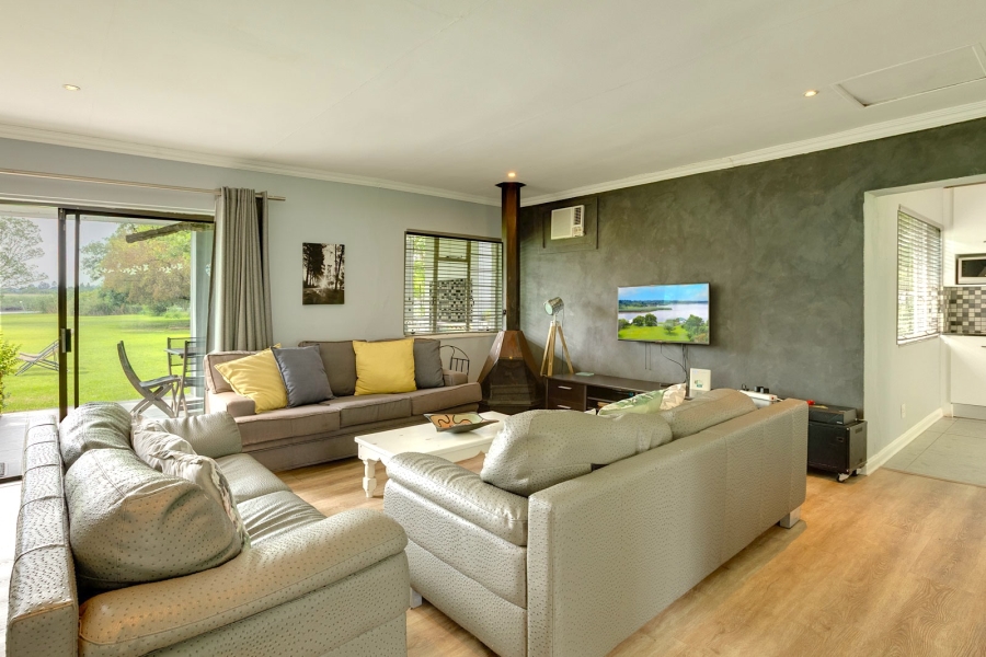 3 Bedroom Property for Sale in Lochvaal Gauteng