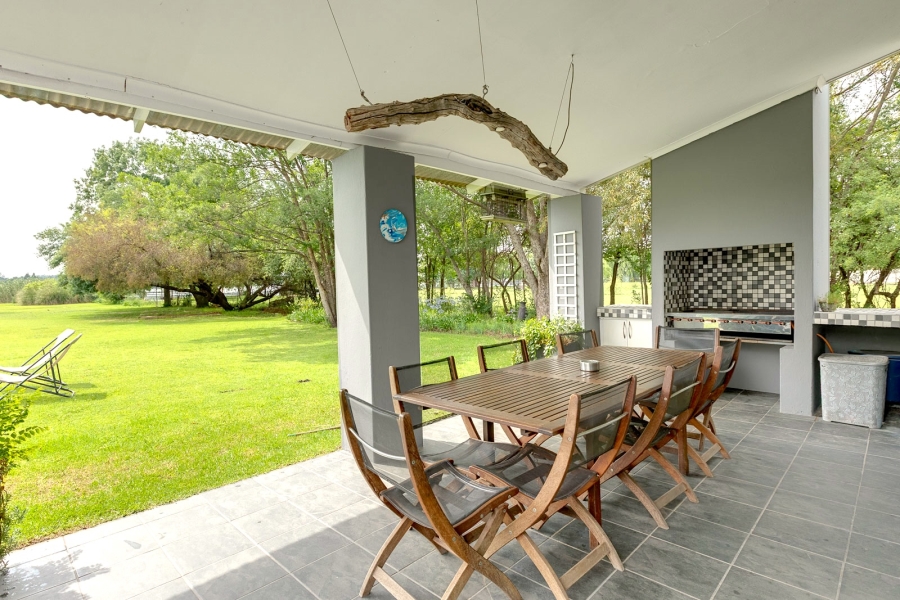 3 Bedroom Property for Sale in Lochvaal Gauteng