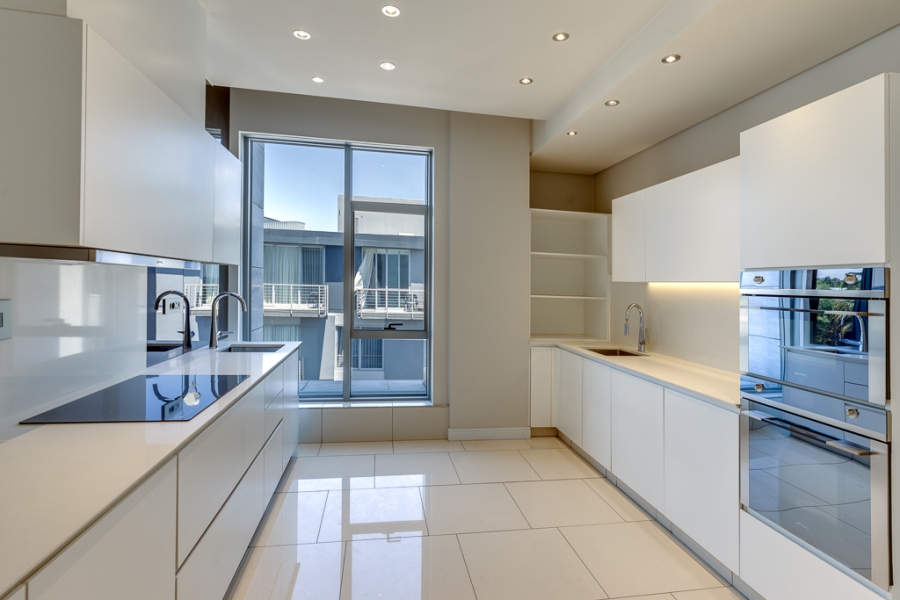 3 Bedroom Property for Sale in Sandhurst Gauteng