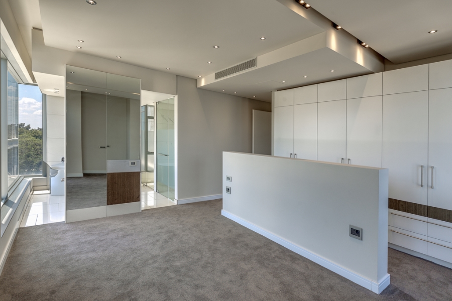 3 Bedroom Property for Sale in Sandhurst Gauteng