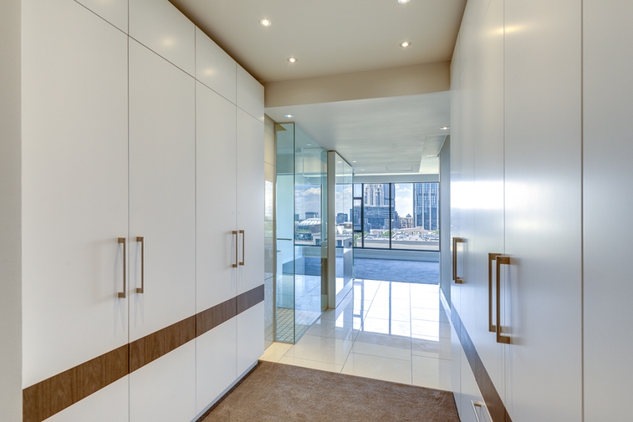 3 Bedroom Property for Sale in Sandhurst Gauteng