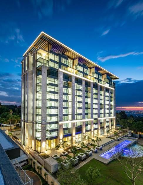 3 Bedroom Property for Sale in Sandhurst Gauteng