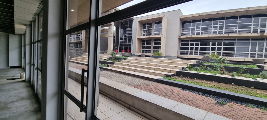 To Let commercial Property for Rent in Louwlardia Gauteng