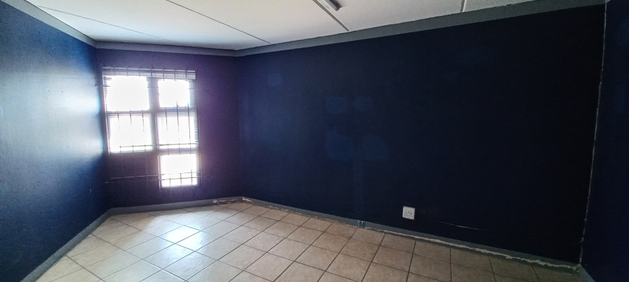 To Let commercial Property for Rent in Bartlett Gauteng