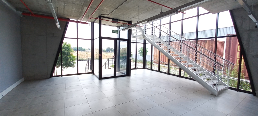 To Let commercial Property for Rent in Airport Park Gauteng
