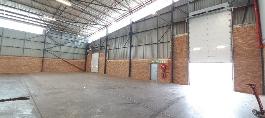 To Let commercial Property for Rent in Airport Park Gauteng
