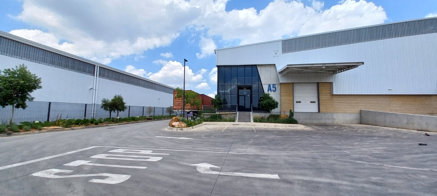 To Let commercial Property for Rent in Airport Park Gauteng