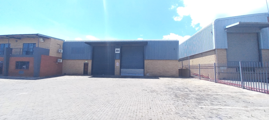 To Let commercial Property for Rent in North Riding Gauteng