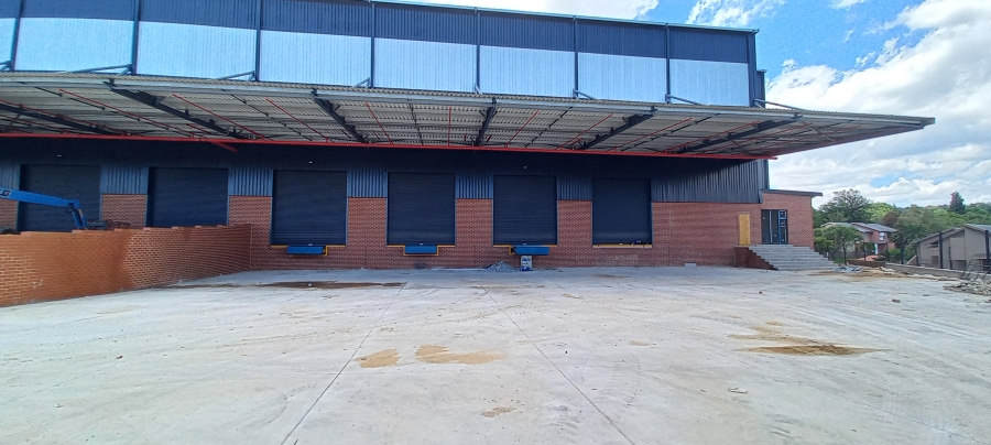 To Let commercial Property for Rent in North Riding Gauteng