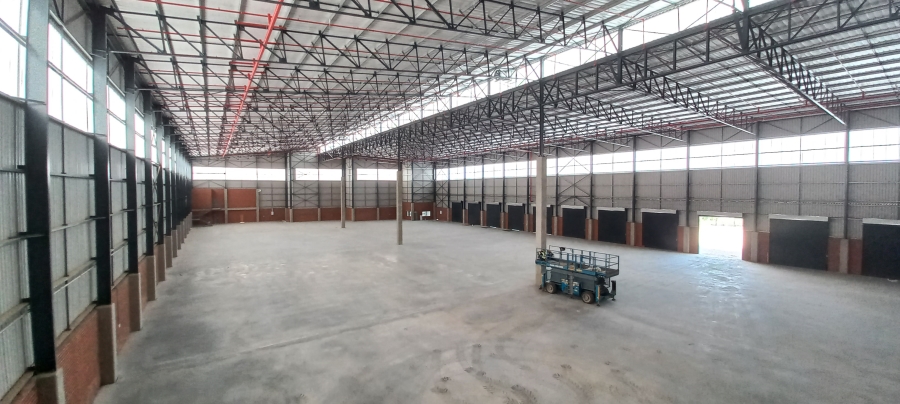 To Let commercial Property for Rent in North Riding Gauteng