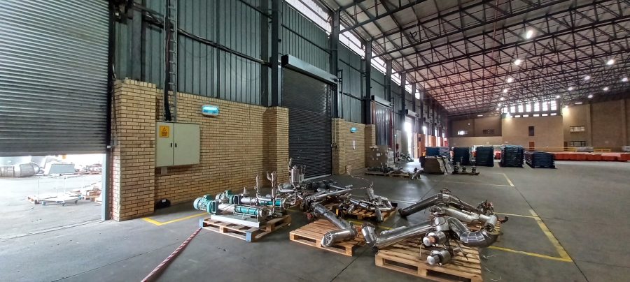 To Let commercial Property for Rent in North Riding Gauteng
