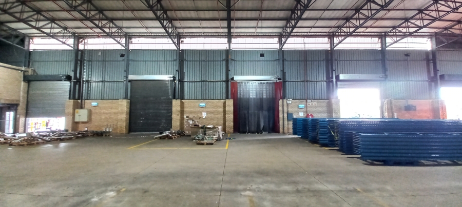 To Let commercial Property for Rent in North Riding Gauteng