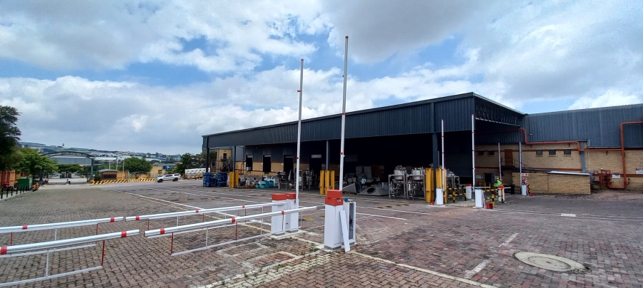 To Let commercial Property for Rent in North Riding Gauteng