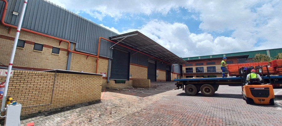 To Let commercial Property for Rent in North Riding Gauteng