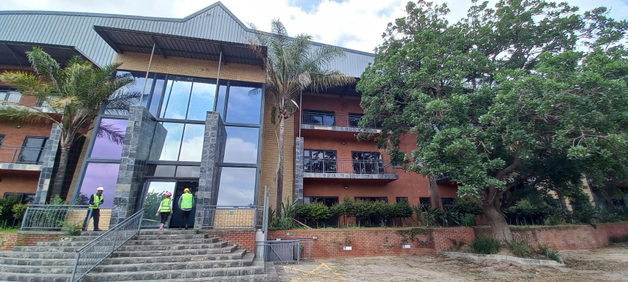 To Let commercial Property for Rent in North Riding Gauteng