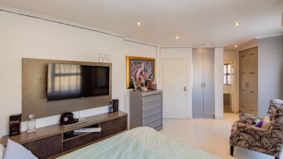 4 Bedroom Property for Sale in Poortview Gauteng