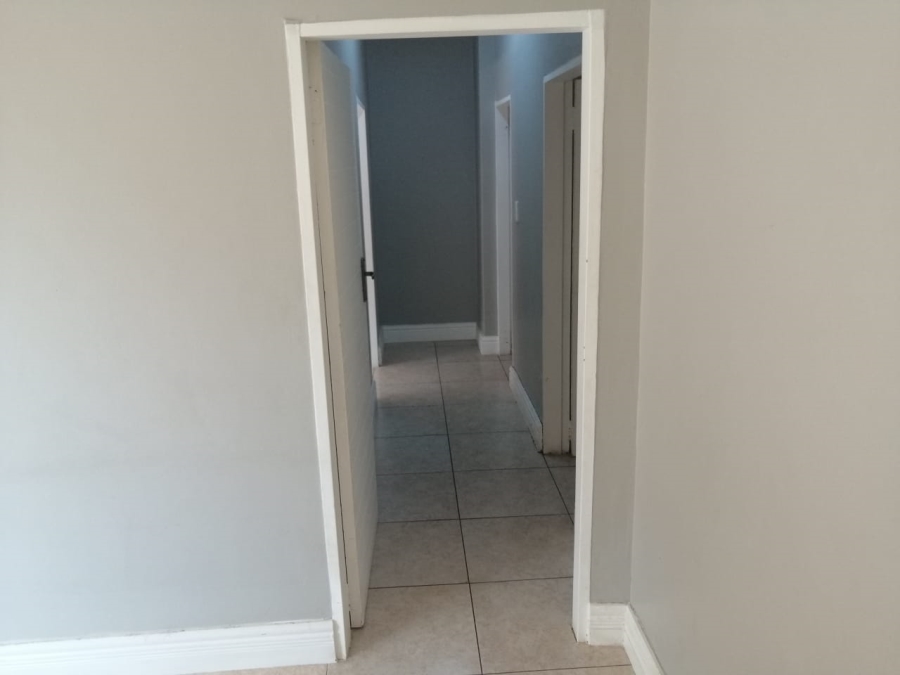 To Let 2 Bedroom Property for Rent in Lenasia Ext 9 Gauteng