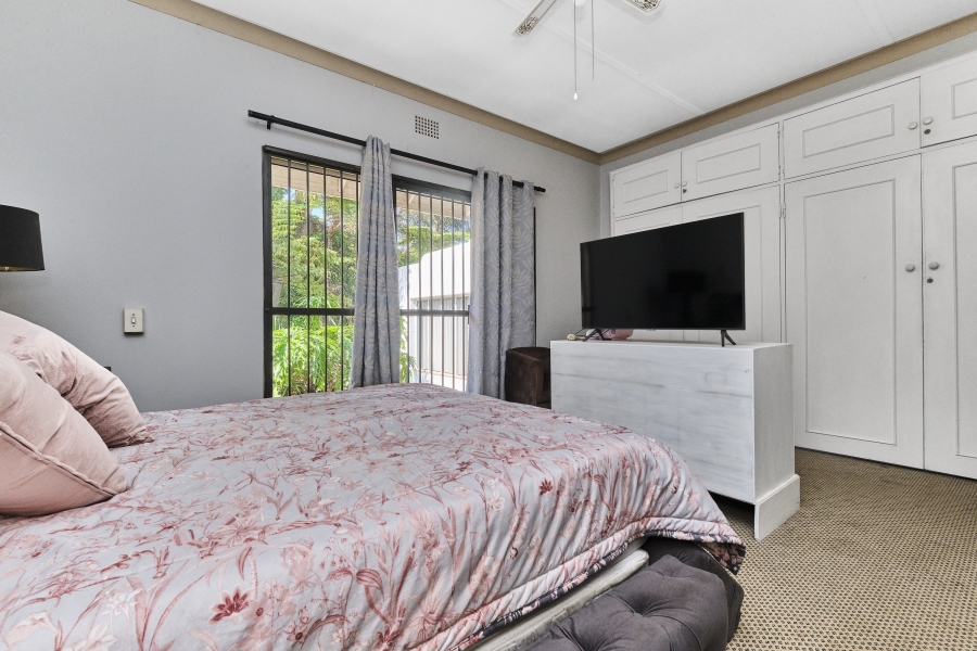 8 Bedroom Property for Sale in Northcliff Gauteng