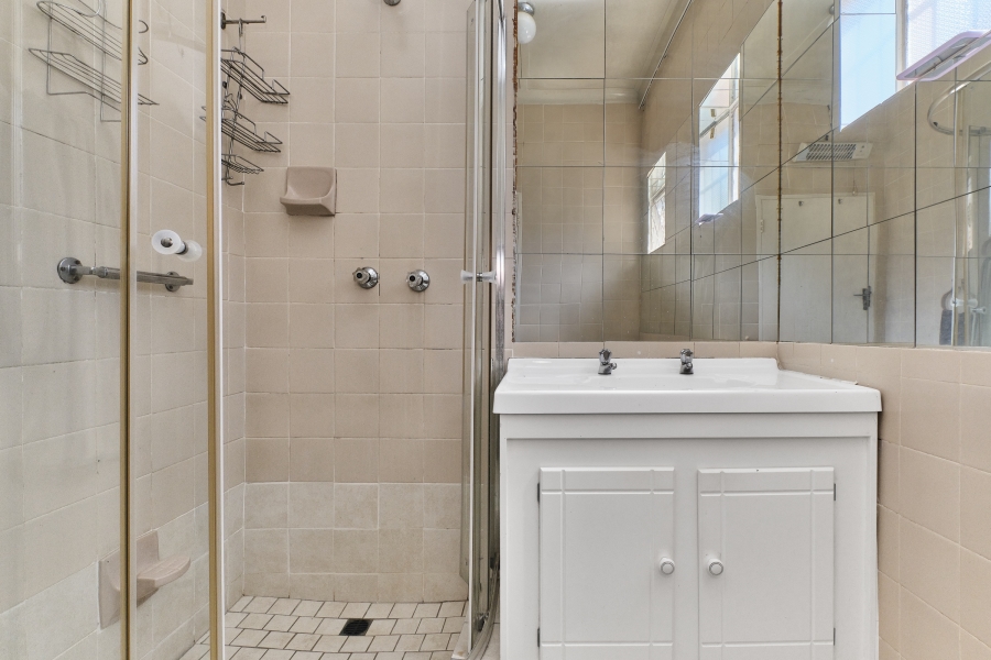 8 Bedroom Property for Sale in Northcliff Gauteng