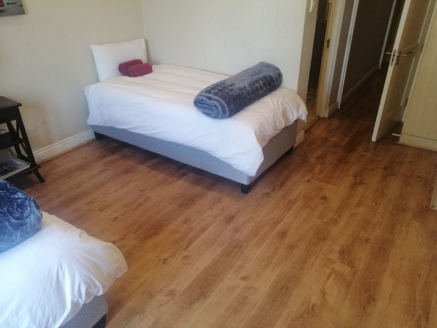 2 Bedroom Property for Sale in Morningside Ext 40 Gauteng