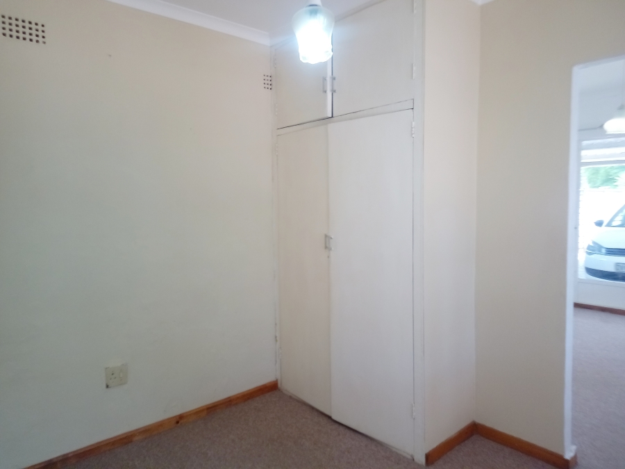 To Let 1 Bedroom Property for Rent in Discovery Gauteng