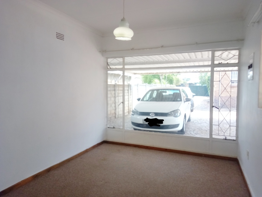 To Let 1 Bedroom Property for Rent in Discovery Gauteng